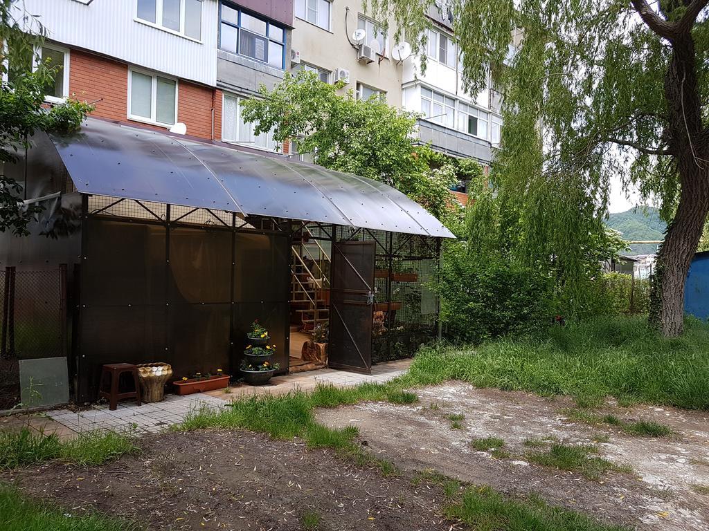 نيبوغ Apartment On Gazovikov المظهر الخارجي الصورة